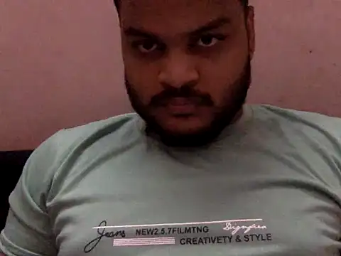 Snapshot of Alphastraight7678 chatting on February 8, 1:53 pm Alphastraight7678 online show from February 8, 1:53 pm