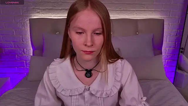 Shadow Gray online show from February 1, 5:55 pm