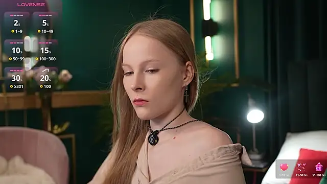 Shadow Gray online show from April 15, 5:39 pm