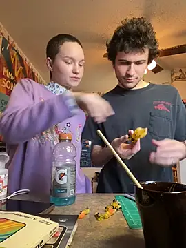 SugarNCinnamon online show from February 8, 9:56 pm