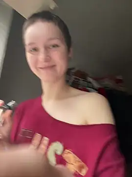 SugarNCinnamon online show from March 7, 10:59 pm