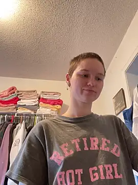 SugarNCinnamon online show from February 11, 10:20 pm