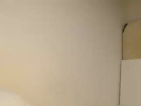 Elizabeth manzon online show from May 15, 11:58 pm