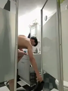 Snapshot of Andres56ojh chatting on February 25, 2:01 am Andres56ojh online show from February 25, 2:01 am