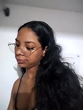 Snapshot of KATALINA_SANTANA_ chatting on March 1, 11:38 pm KATALINA SANTANA online show from March 1, 11:38 pm