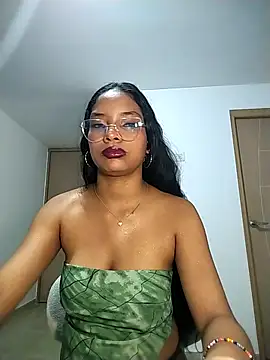 KATALINA SANTANA  online show from May 10, 1:20 am