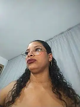 Snapshot of KATALINA_SANTANA_ chatting on June 23, 12:52 am KATALINA SANTANA online show from June 23, 12:52 am