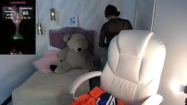 Nicolleth tk online show from March 3, 3:13 am