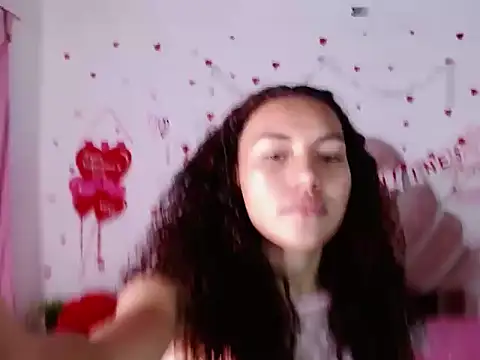 Naya  fox723 online show from February 15, 7:13 pm