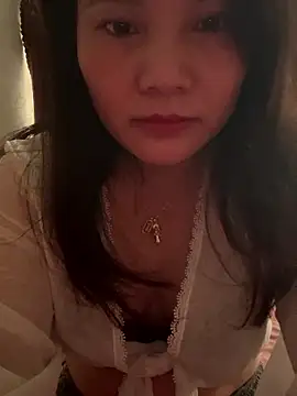 kiki-cute online show from January 17, 5:33 am