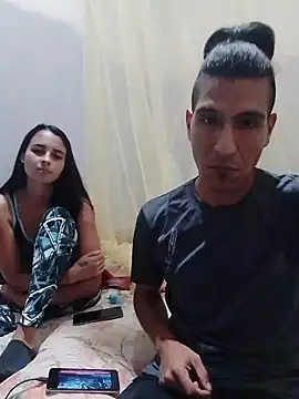 Rodrigohernan19 online show from May 5, 2:36 am