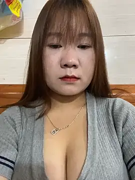 Liness101 online show from April 10, 2:29 am