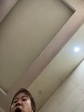 Liness101 online show from February 24, 8:59 am