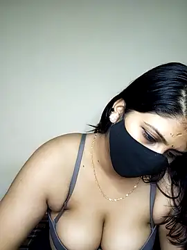 Snapshot of Kushi_Sharmaa chatting on February 15, 7:51 am Kushi Sharmaa online show from February 15, 7:51 am