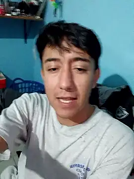 Hxzelmxnix online show from January 6, 7:51 pm