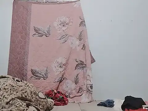 Sophie sexy7 online show from February 8, 8:23 am