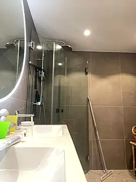 Pierre4tjyxx online show from January 14, 5:44 am