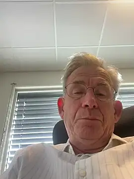 Pierre4tjyxx online show from March 25, 2:49 pm