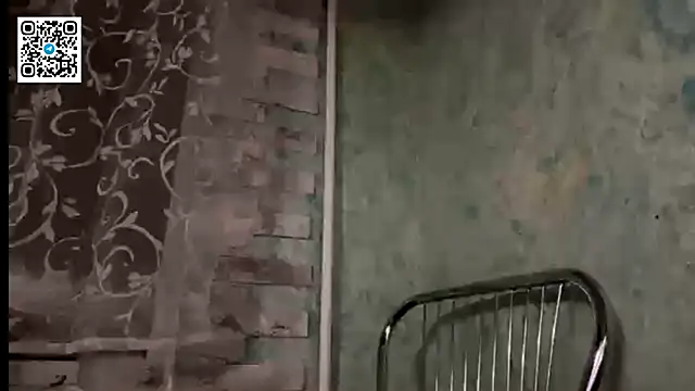 Snapshot of Lapussia_ chatting on February 24, 7:59 pm Lapussia online show from February 24, 7:59 pm