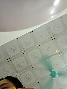 moon baby99 online show from April 5, 10:00 am