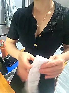 moon baby99 online show from March 21, 12:53 pm