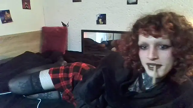 gracelustxx online show from February 13, 4:40 pm