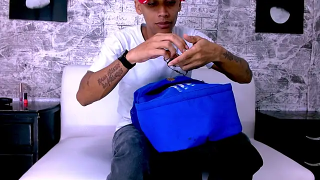 Harin Prize online show from April 1, 2:36 pm