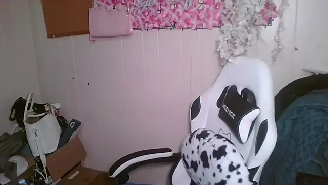 Angeldior29 online show from April 27, 4:38 pm