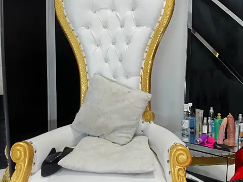 LauraScarlet online show from March 13, 4:28 am