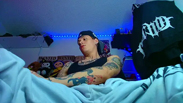 Snapshot of Anhony_Muscle chatting on June 19, 3:07 pm Anhony Muscle online show from June 19, 3:07 pm