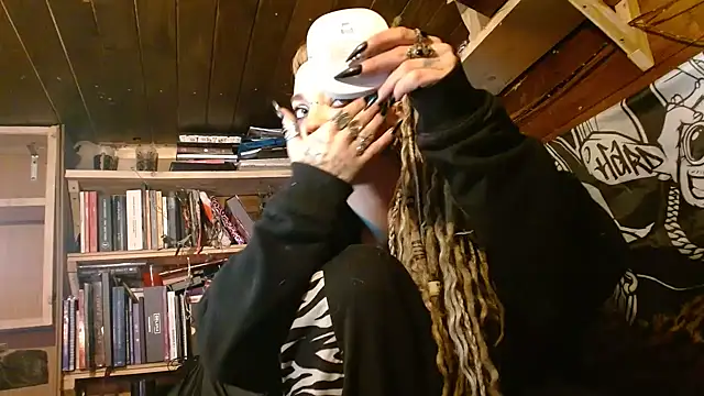 spiralhokkaido23 online show from March 27, 6:22 am