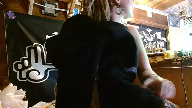 spiralhokkaido23 online show from March 7, 9:05 am