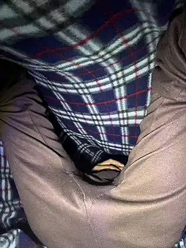 HotDady69690 online show from January 11, 6:37 pm