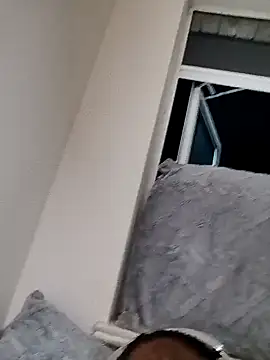 Snapshot of princess-boobz chatting on February 11, 7:03 pm princess-boobz online show from February 11, 7:03 pm