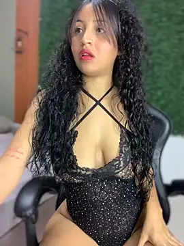 PaulaSweetFire  online show from February 21, 10:12 pm