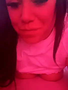 daaibabyxxx online show from April 9, 12:55 pm