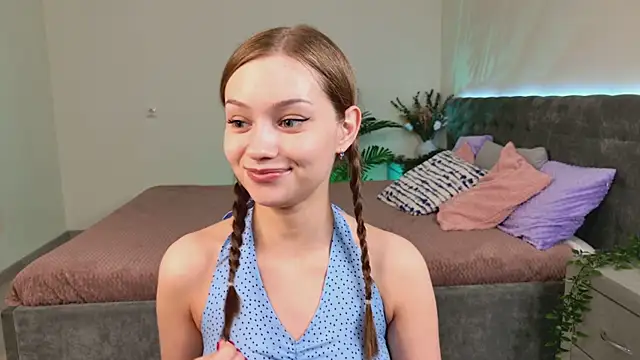 sheilaa pink online show from May 7, 9:12 am