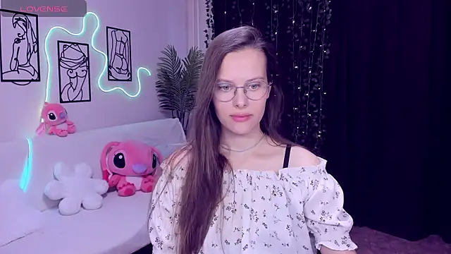 AyumiBlossom online show from February 7, 11:29 am