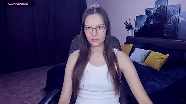 AyumiBlossom online show from March 5, 11:51 am