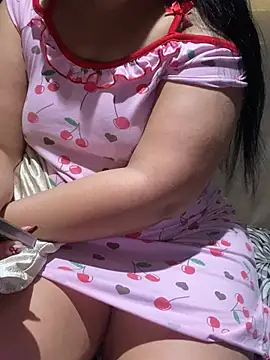 Lina Velvet  online show from April 2, 9:05 am