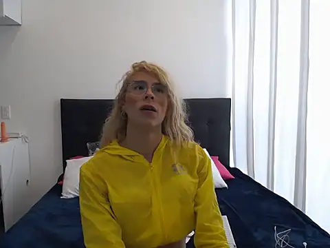 july fucha online show from January 9, 3:08 pm