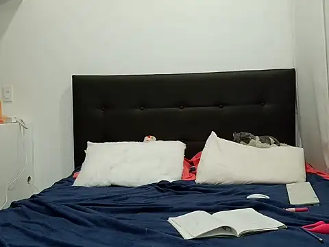 july fucha online show from March 19, 1:05 am