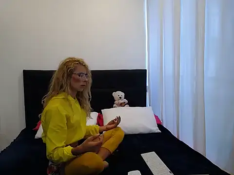 july fucha online show from January 17, 12:09 pm