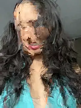 Snapshot of auroramooon chatting on February 17, 3:04 am auroramooon online show from February 17, 3:04 am