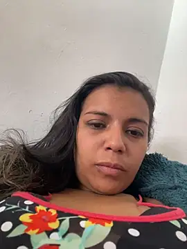 cinthia2011 online show from February 21, 5:04 pm