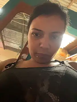 cinthia2011 online show from January 8, 6:03 pm