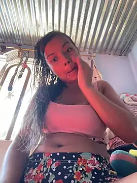 cinthia2011 online show from January 17, 7:39 pm