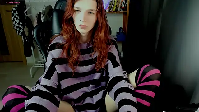 iceseeker2 online show from April 15, 7:14 am