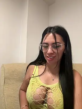 nataliia queen  online show from May 31, 7:14 am