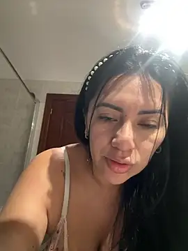 nataliia queen  online show from May 9, 6:50 am